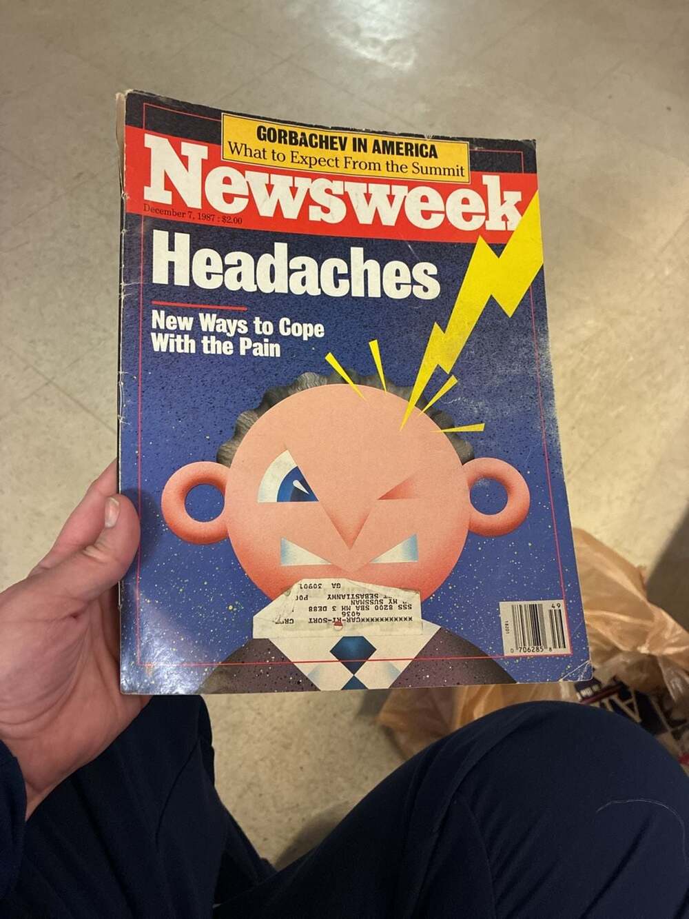 Newsweek Magazine December 7 1987 Headaches New Ways to Cope With the Pain